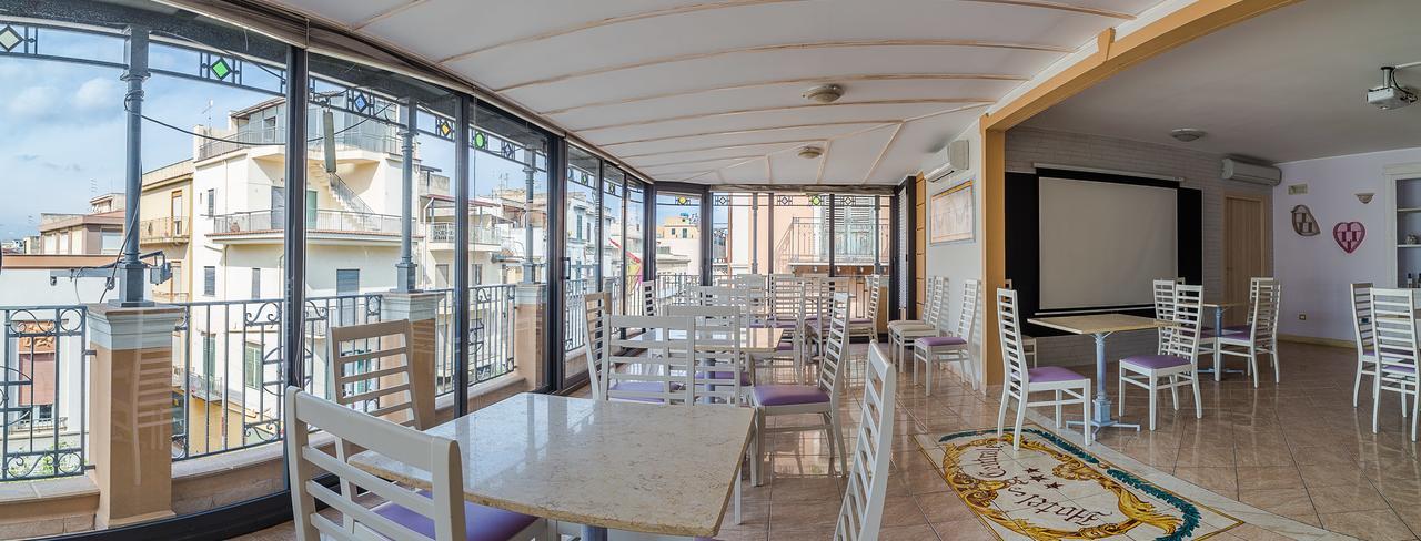 Hotel Centrale Багерия Екстериор снимка