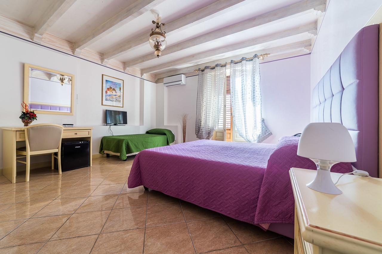 Hotel Centrale Багерия Екстериор снимка