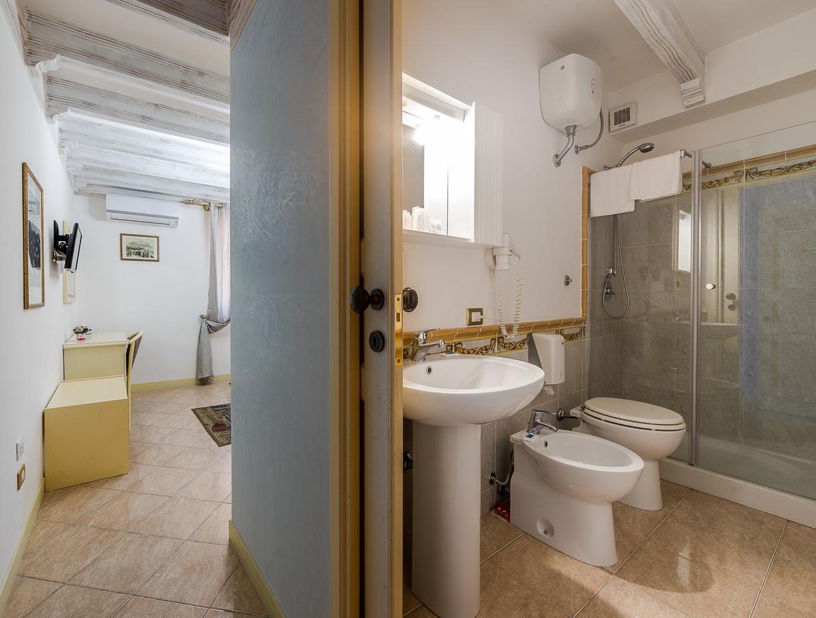 Hotel Centrale Багерия Екстериор снимка